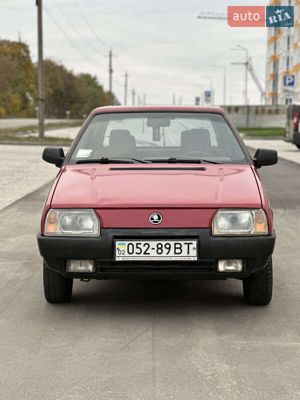 Хэтчбек Skoda Favorit 1994 в Виннице