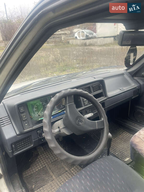Хэтчбек Skoda Favorit 1990 в Виннице фото 8 Хэтчбек Skoda Favorit 1990 в Виннице