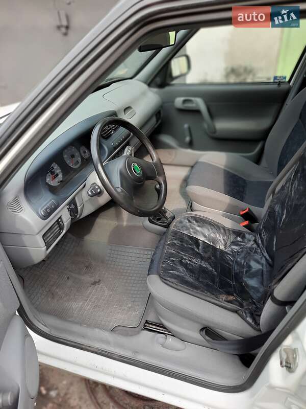 Хетчбек Skoda Felicia 2000 в Києві