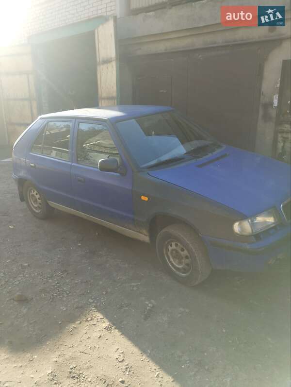 Хэтчбек Skoda Felicia 2001 в Киеве