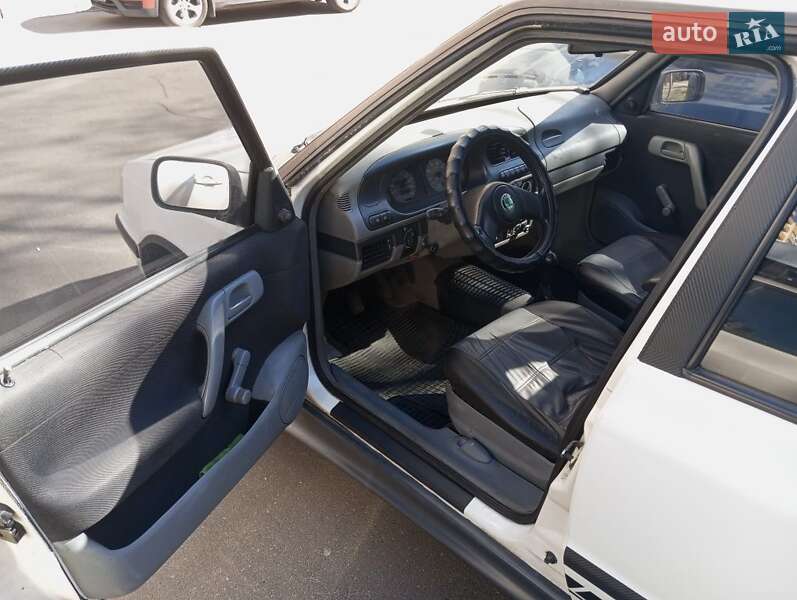 Хетчбек Skoda Felicia 1998 в Києві