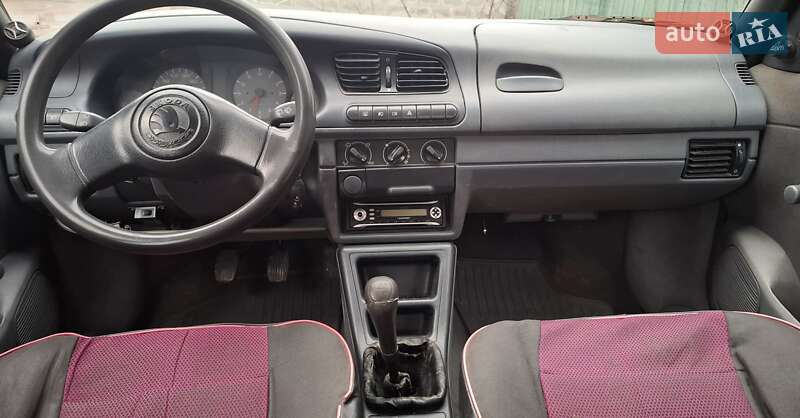 Хэтчбек Skoda Felicia 1998 в Харькове