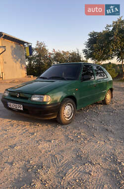 Хэтчбек Skoda Felicia 1994 в 