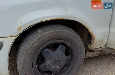 Хэтчбек Skoda Felicia 1998 в  фото 15 Хэтчбек Skoda Felicia 1998 в
