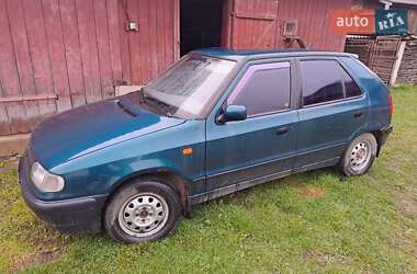 Хэтчбек Skoda Felicia 1997 в 