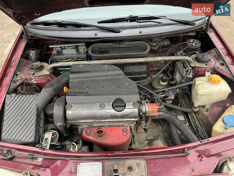 Хетчбек Skoda Felicia 1997 в Києві