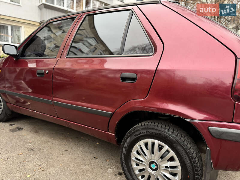 Хэтчбек Skoda Felicia 1998 в Василькове