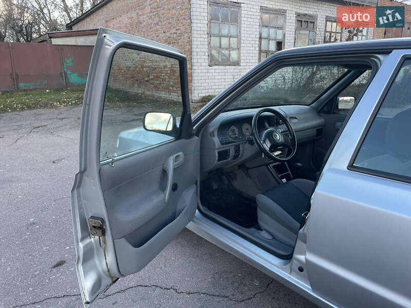 Хэтчбек Skoda Felicia 1999 в Прилуках