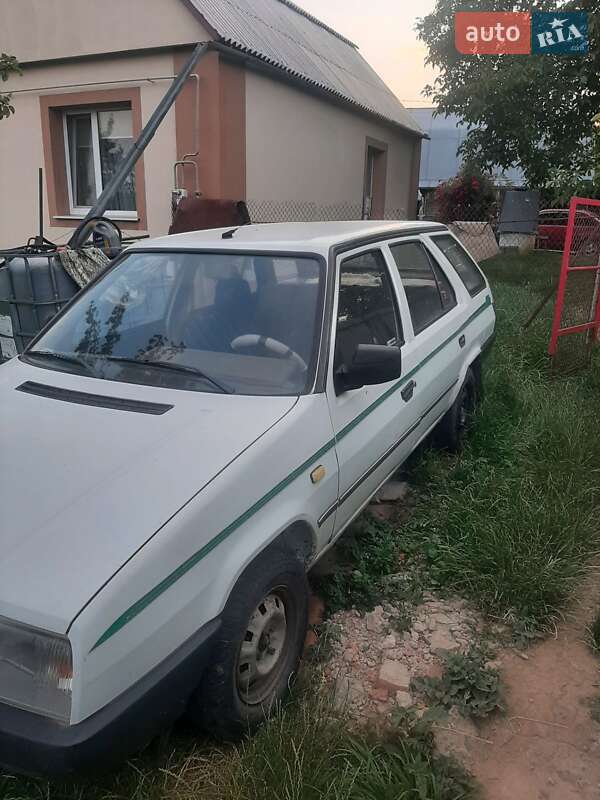 Skoda Forman 1993