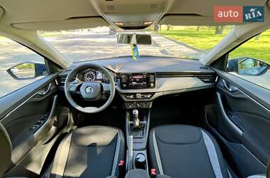 Внедорожник / Кроссовер Skoda Kamiq 2021 в 