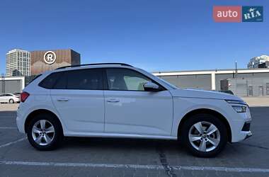 Внедорожник / Кроссовер Skoda Kamiq 2023 в 