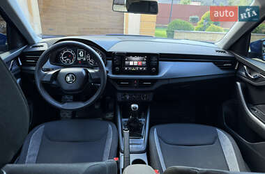 Внедорожник / Кроссовер Skoda Kamiq 2021 в 