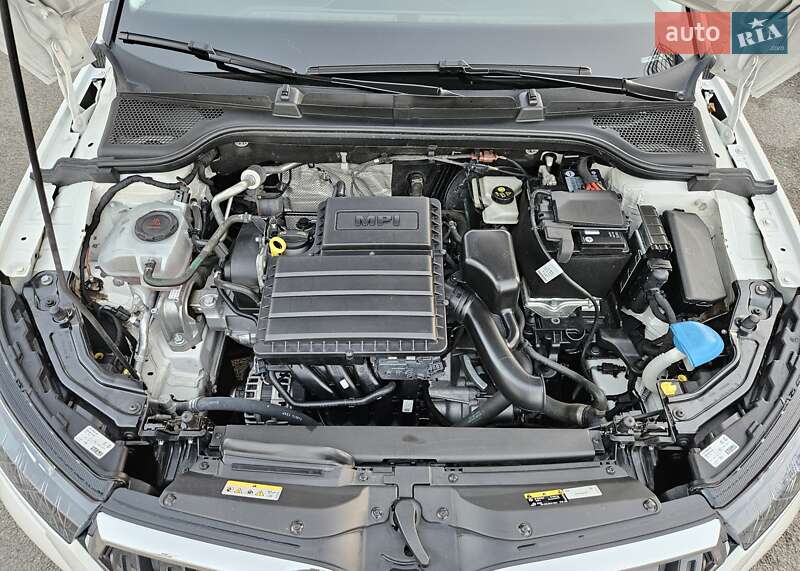 Внедорожник / Кроссовер Skoda Kamiq 2021 в Днепре