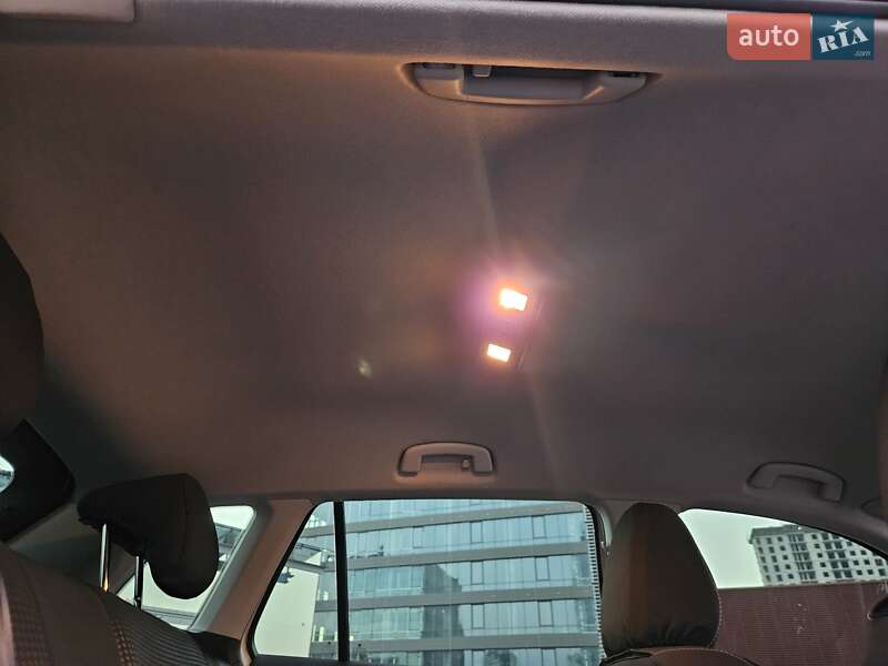 Внедорожник / Кроссовер Skoda Kamiq 2021 в Днепре