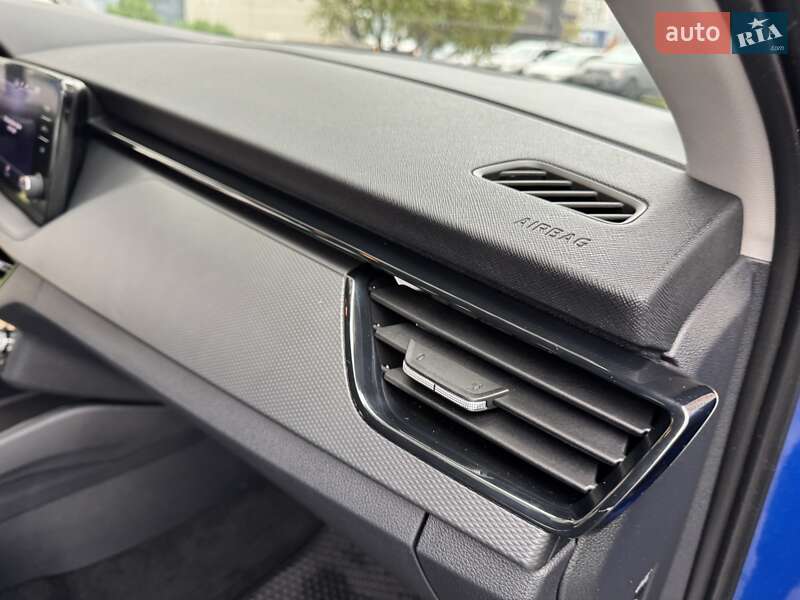 Внедорожник / Кроссовер Skoda Kamiq 2022 в Киеве