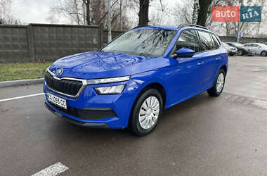 Внедорожник / Кроссовер Skoda Kamiq 2021 в Киеве