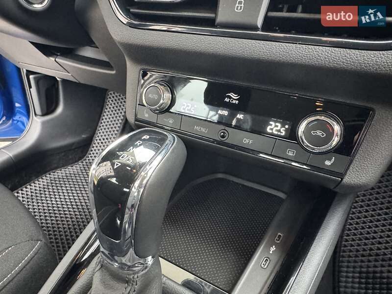 Внедорожник / Кроссовер Skoda Kamiq 2022 в Киеве