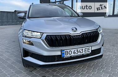 Позашляховик / Кросовер Skoda Karoq 2022 в 