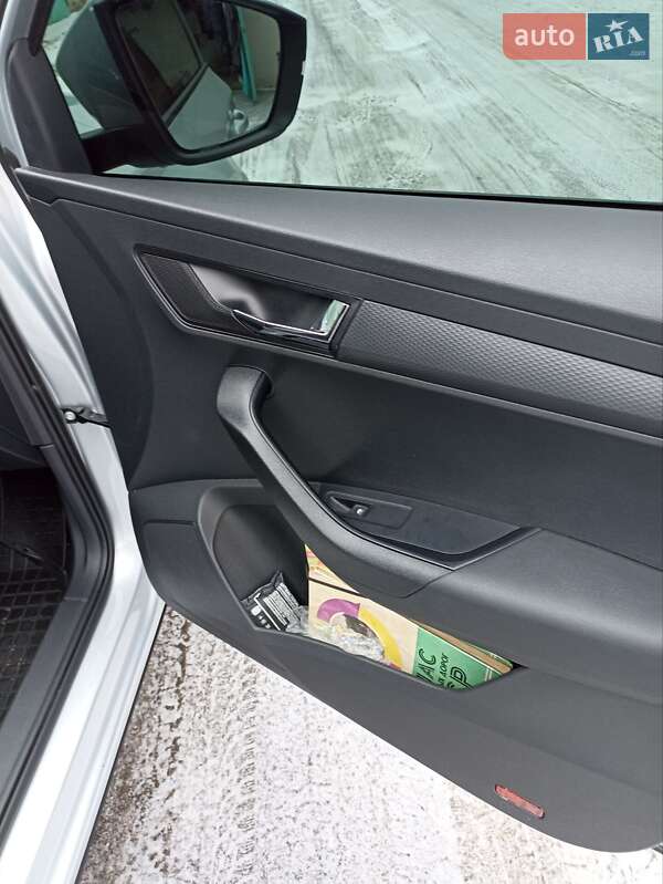 Позашляховик / Кросовер Skoda Karoq 2021 в Славуті