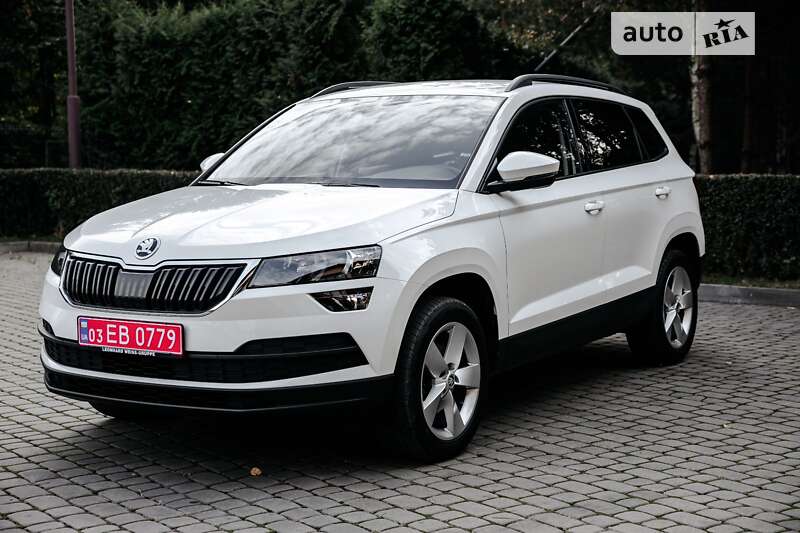 Внедорожник / Кроссовер Skoda Karoq 2018 в Луцке