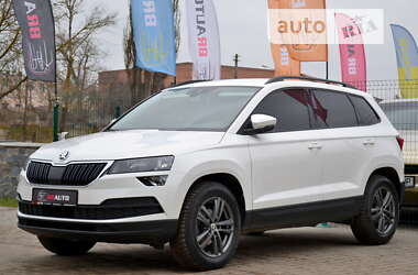Внедорожник / Кроссовер Skoda Karoq 2020 в 