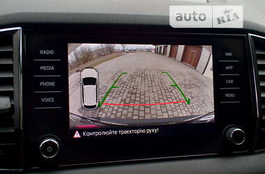 Внедорожник / Кроссовер Skoda Karoq 2020 в 