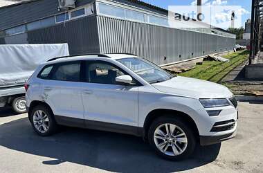 Внедорожник / Кроссовер Skoda Karoq 2021 в Днепре