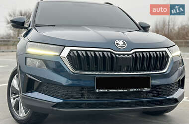 Внедорожник / Кроссовер Skoda Karoq 2022 в Киеве