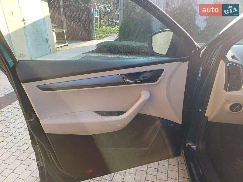 Позашляховик / Кросовер Skoda Karoq 2020 в Ужгороді