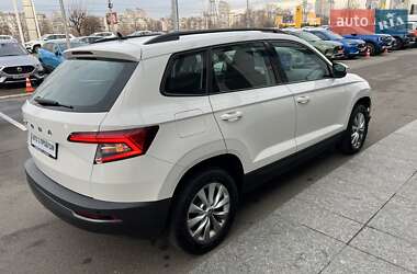 Позашляховик / Кросовер Skoda Karoq 2021 в Києві