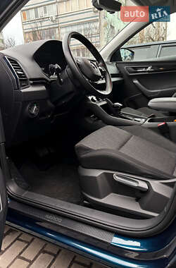 Внедорожник / Кроссовер Skoda Karoq 2020 в 