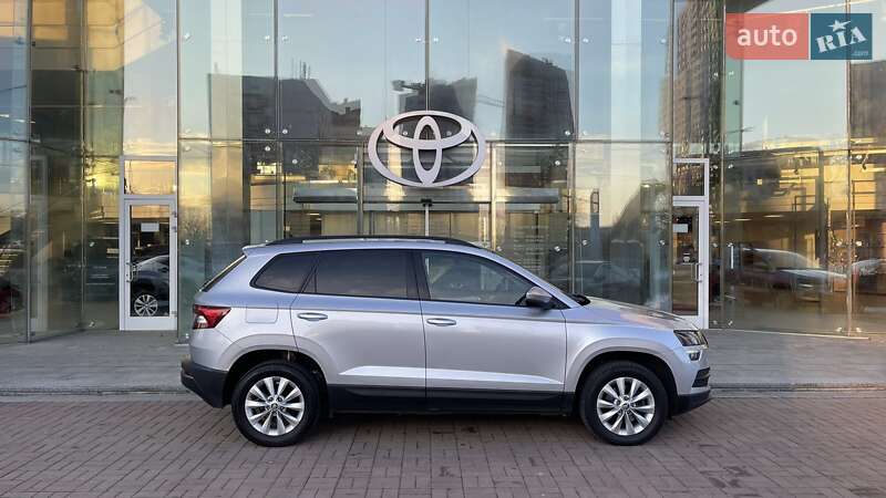 Позашляховик / Кросовер Skoda Karoq 2020 в Києві