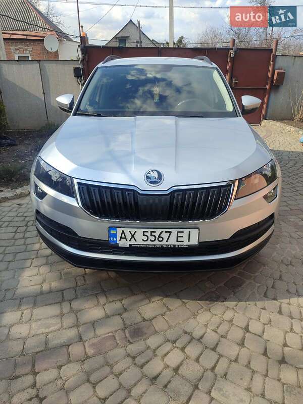 Внедорожник / Кроссовер Skoda Karoq 2018 в Харькове