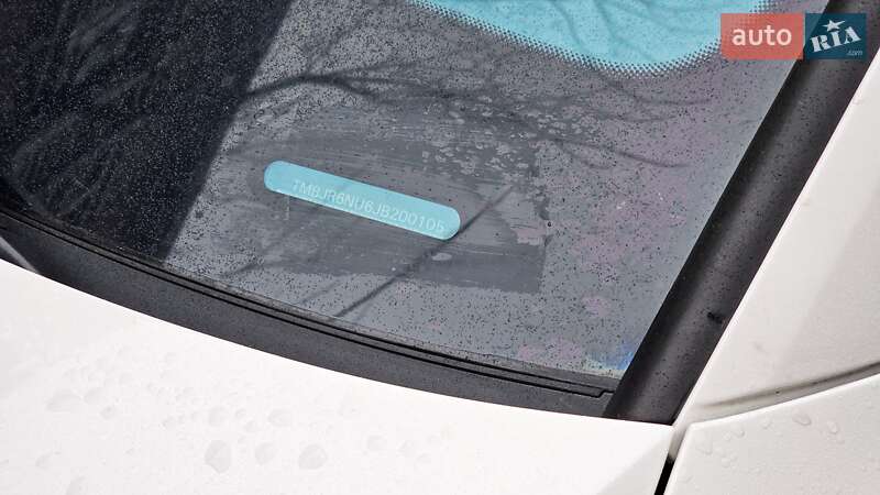 Позашляховик / Кросовер Skoda Karoq 2018 в Києві