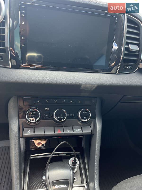 Позашляховик / Кросовер Skoda Karoq 2020 в Києві