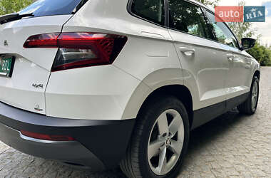 Внедорожник / Кроссовер Skoda Karoq 2020 в 