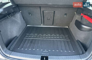 Внедорожник / Кроссовер Skoda Karoq 2020 в 