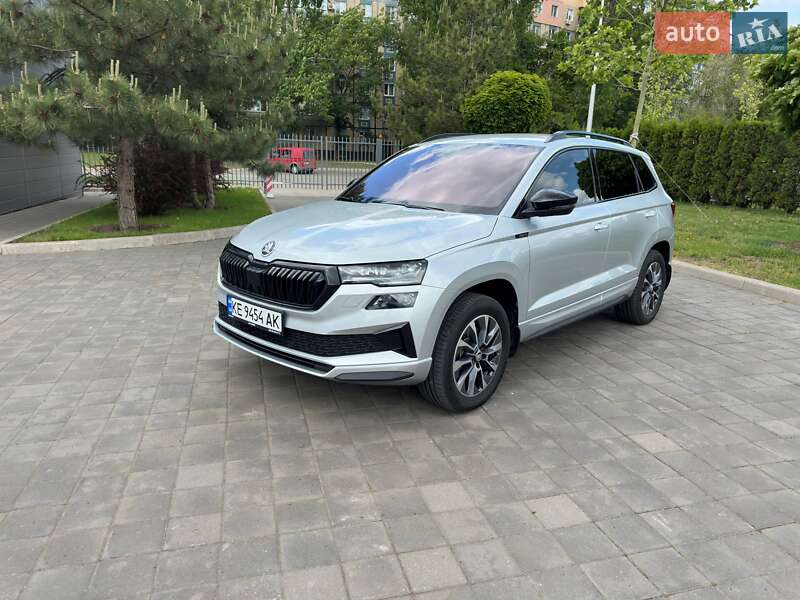 Внедорожник / Кроссовер Skoda Karoq 2024 в 