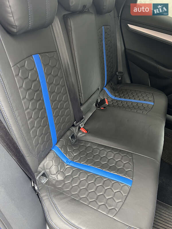 Позашляховик / Кросовер Skoda Karoq 2020 в Києві