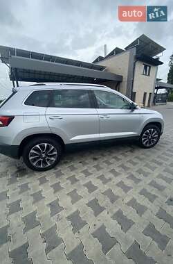 Внедорожник / Кроссовер Skoda Karoq 2020 в 