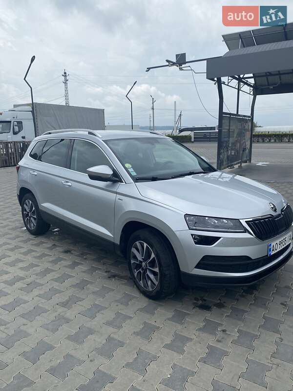 Внедорожник / Кроссовер Skoda Karoq 2020 в 
