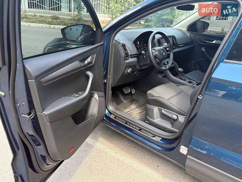 Внедорожник / Кроссовер Skoda Karoq 2023 в Полтаве