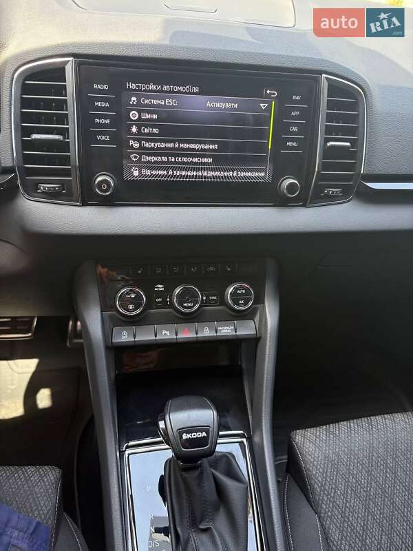 Внедорожник / Кроссовер Skoda Karoq 2023 в Полтаве
