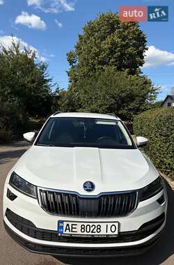 Внедорожник / Кроссовер Skoda Karoq 2018 в 