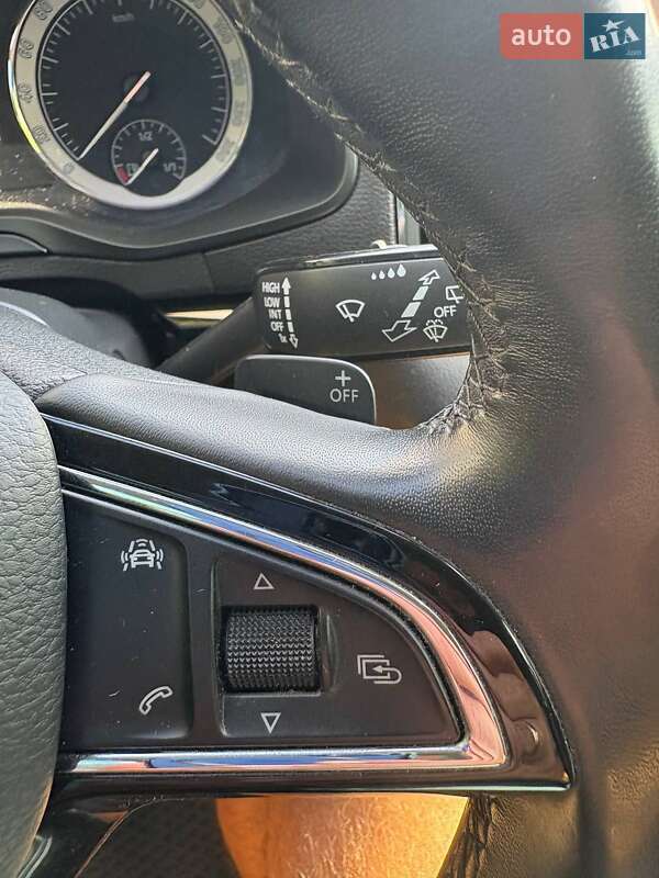 Позашляховик / Кросовер Skoda Karoq 2018 в Дніпрі фото 28 Позашляховик / Кросовер Skoda Karoq 2018 в Дніпрі