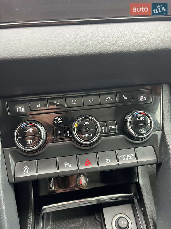 Позашляховик / Кросовер Skoda Karoq 2018 в Гусятині фото 20 Позашляховик / Кросовер Skoda Karoq 2018 в Гусятині