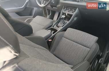 Внедорожник / Кроссовер Skoda Karoq 2018 в 
