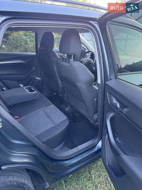Внедорожник / Кроссовер Skoda Karoq 2019 в Киеве фото 10 Внедорожник / Кроссовер Skoda Karoq 2019 в Киеве