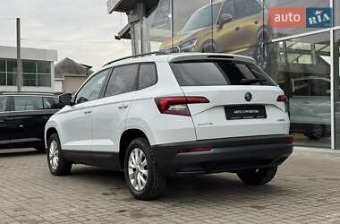 Внедорожник / Кроссовер Skoda Karoq 2018 в 