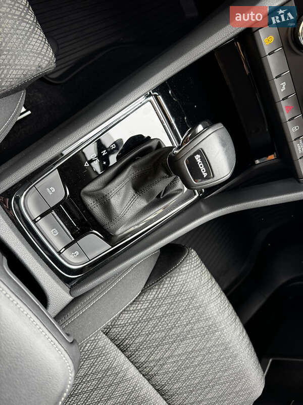 Внедорожник / Кроссовер Skoda Karoq 2024 в Киеве фото 28 Внедорожник / Кроссовер Skoda Karoq 2024 в Киеве